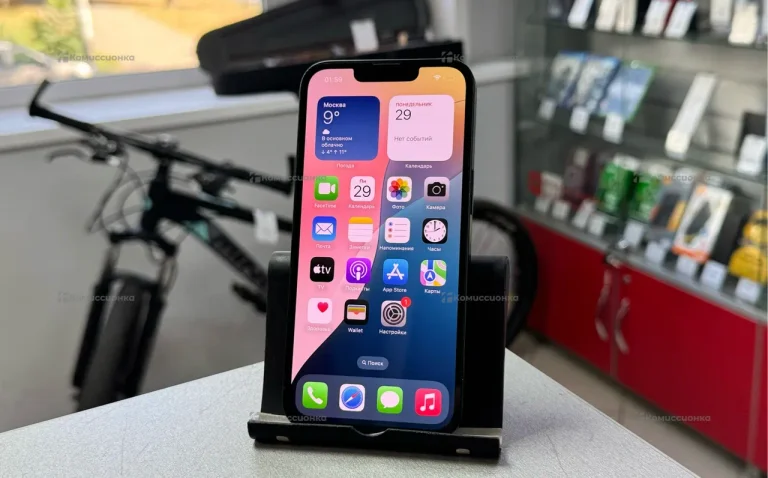 Apple iPhone 13 4/256 ГБ
