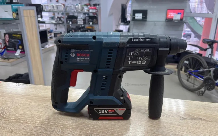 Перфоратор BOSCH GBH 180-LI