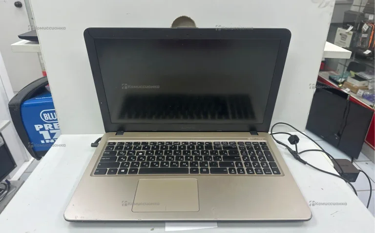 Ноутбук  asus