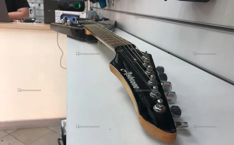 Электрогитара Ashtone