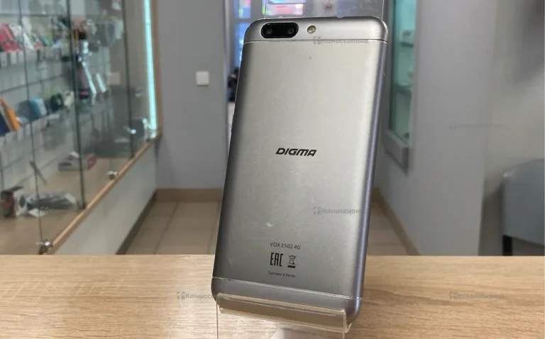 Digma VOX E502 4G
