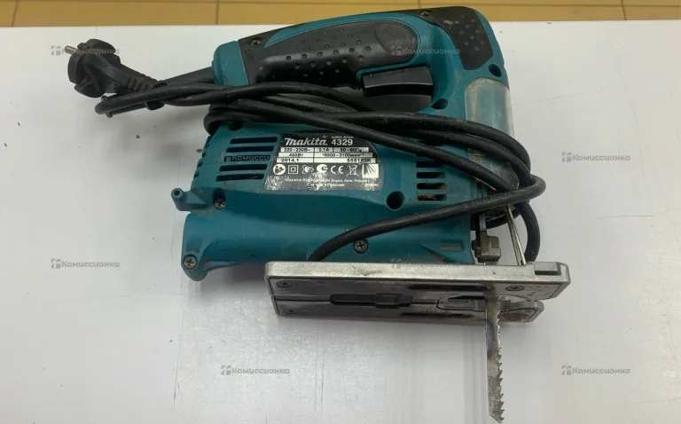 Электролобзик makita 4329