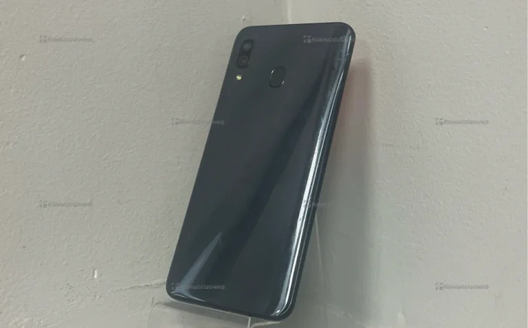 Samsung Galaxy A30 3/32 ГБ