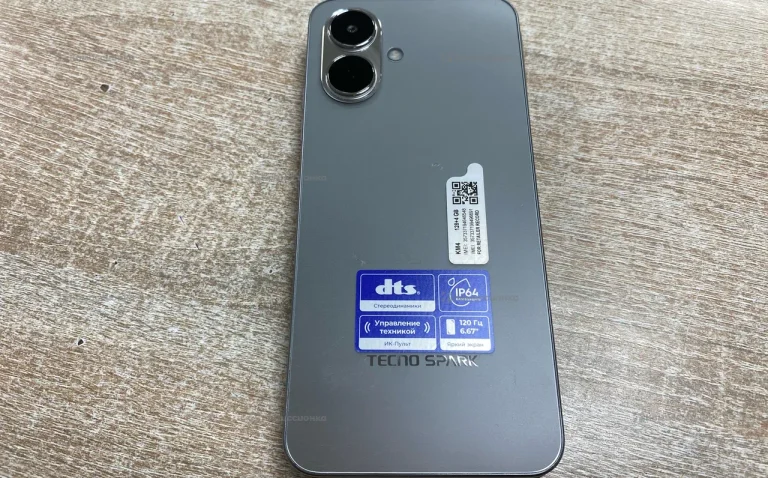 Tecno Spark Go 2 4/128 ГБ