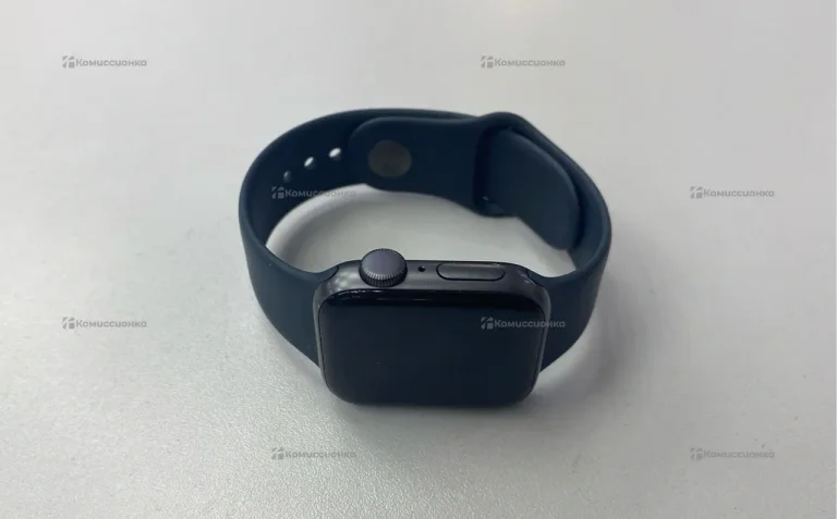 Часы Apple Watch SE 40mm