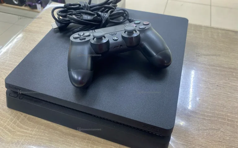 Приставка PS4. slim 500 Gb