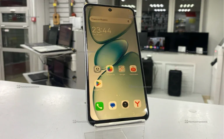 Tecno Spark Go 1 4/128 ГБ