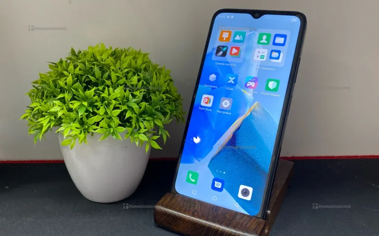 Infinix Hot 30i 4/64 ГБ