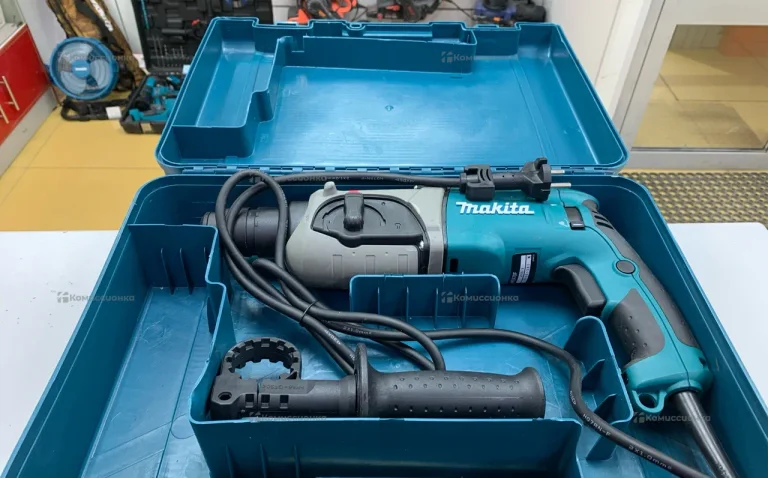 Перфоратор makita HR2470F