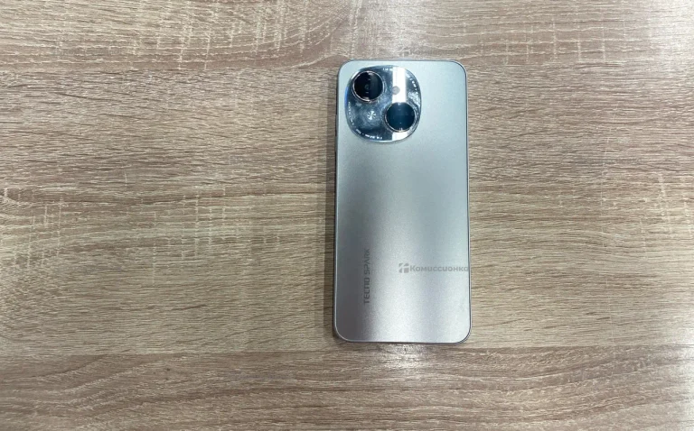 Tecno Spark Go 1 4/64 ГБ