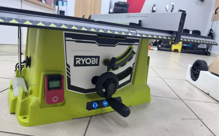Распиловочный станок Ryobi RTS1800EF