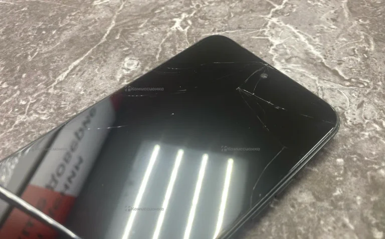 Tecno Spark 30C 8/256 ГБ (битый)