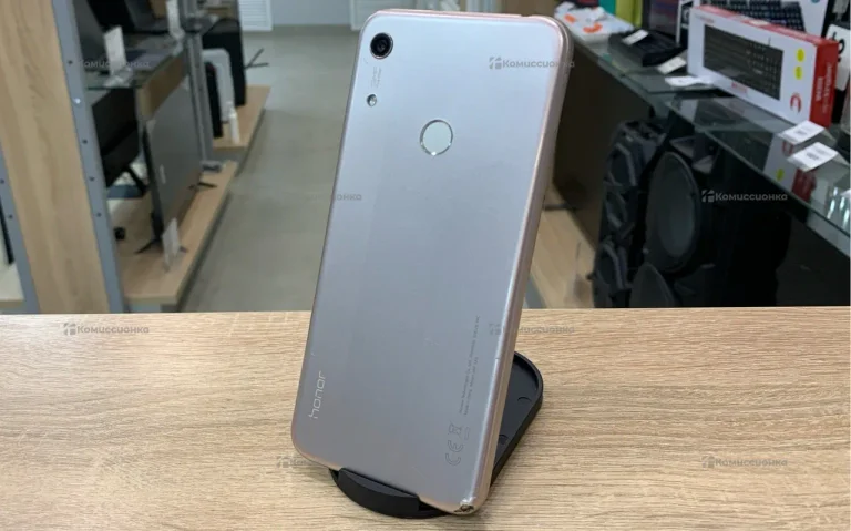 Honor 8A 2/32 ГБ