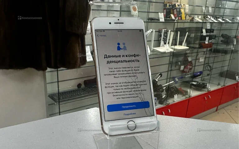 Apple iPhone 8 2/64 ГБ