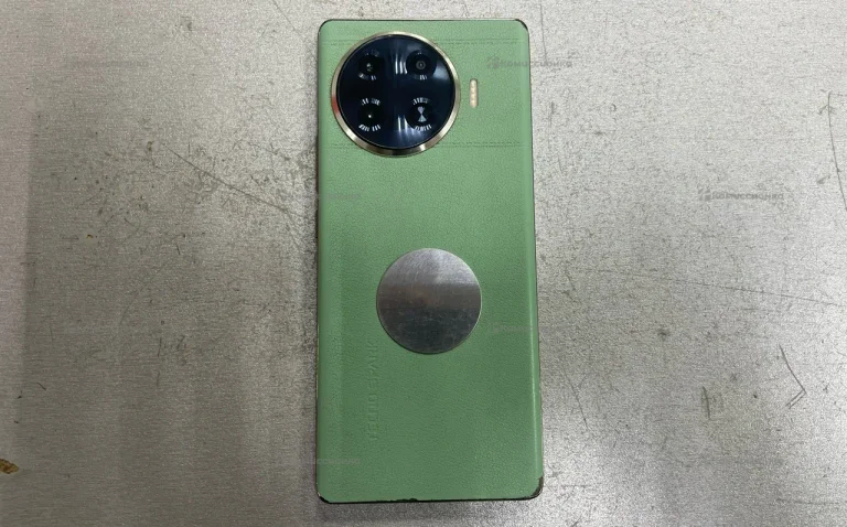 Tecno Spark 20 Pro+