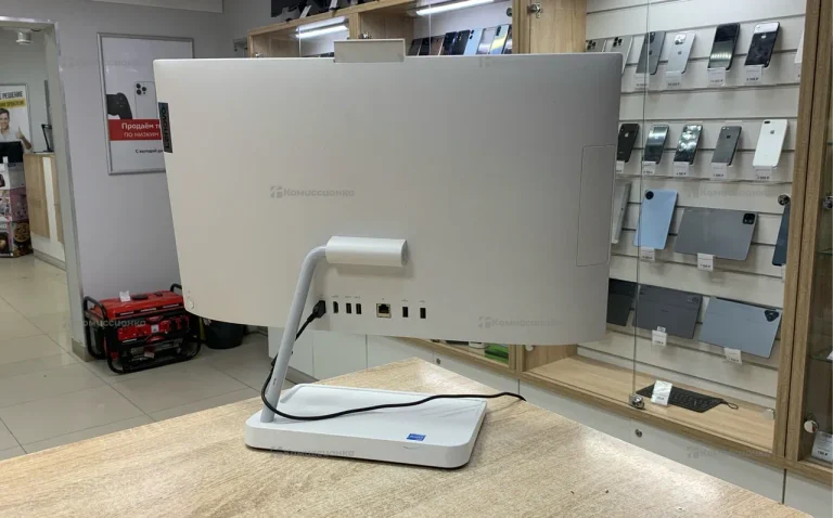 Моноблок Lenovo AIO 3 24ITL6 2021