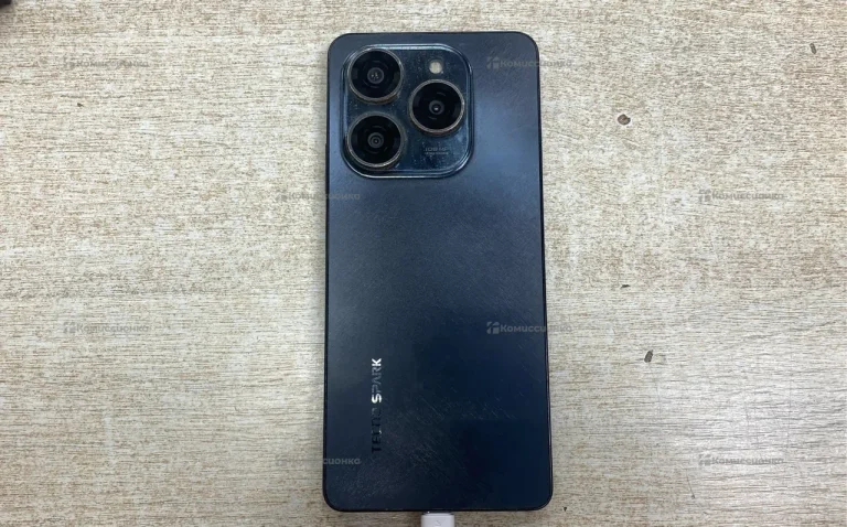 Tecno Spark 20 Pro 8/256 ГБ