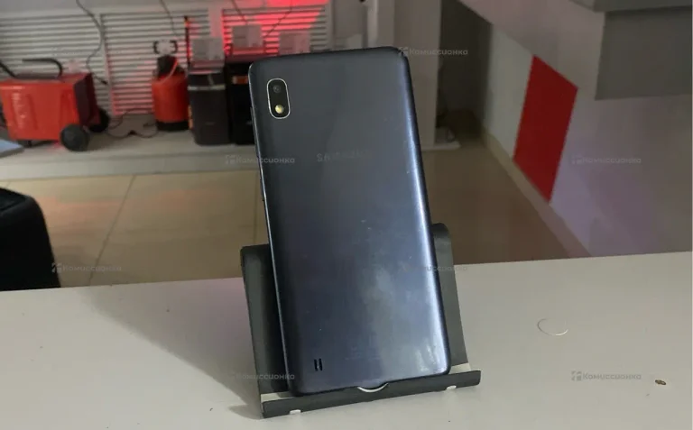 Samsung Galaxy A10 2/32 ГБ