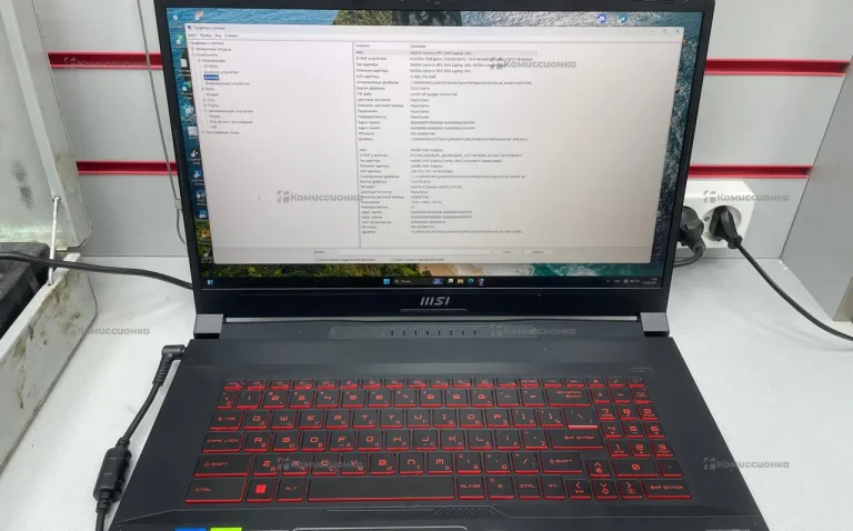 Ноутбук  MSI KATANA 17 B12UCR