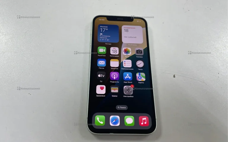 Apple iPhone 12 64 ГБ.