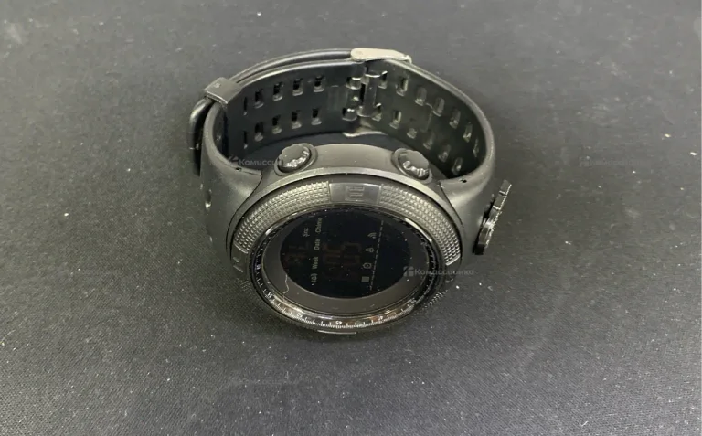 Часы  Multi-Function Watch