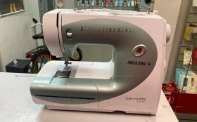 Купить Швейная машина  bernette Moscow 5 б/у , в Санкт-Петербург Цена:8900рублей