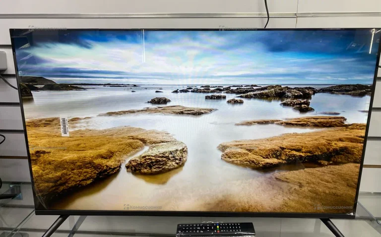 Телевизор Smart TV 40. .