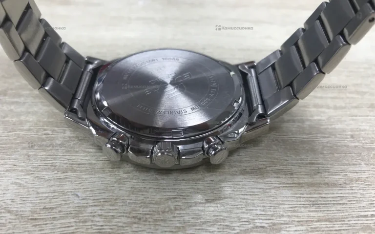 Часы  Casio EFV-600