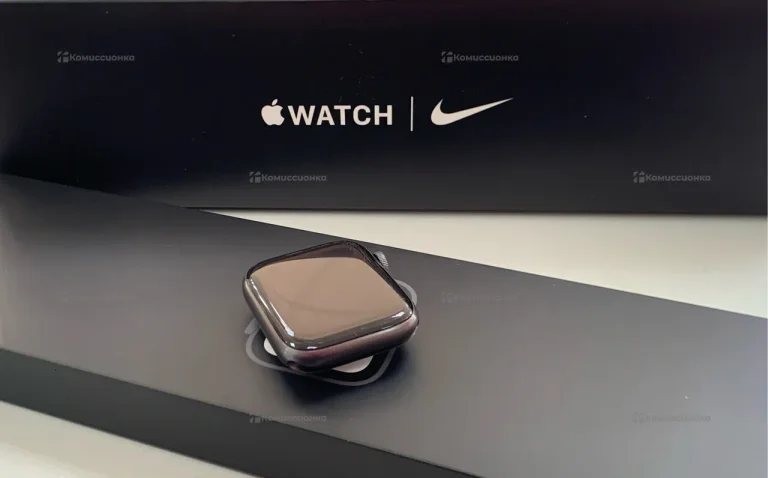 Часы  Apple Watch SE