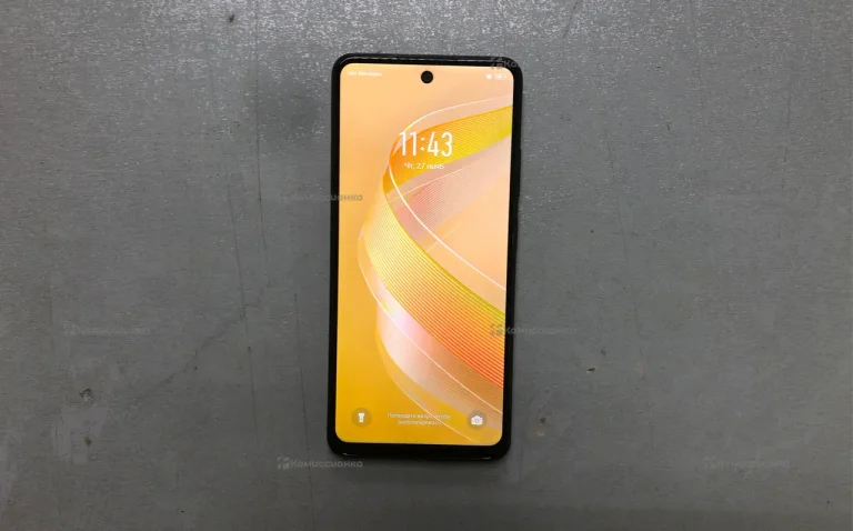 Infinix Smart 8 4/64 ГБ