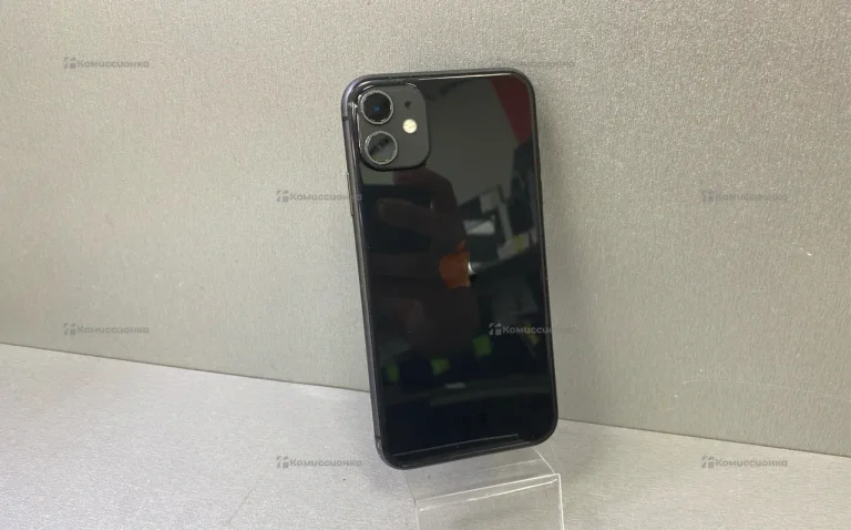 Apple iPhone 11 4/128 ГБ