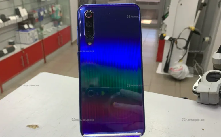 Xiaomi Mi 9 SE 6/128 ГБ