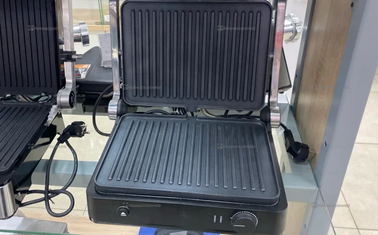 Гриль Redmond SteakMaster RGM-M804