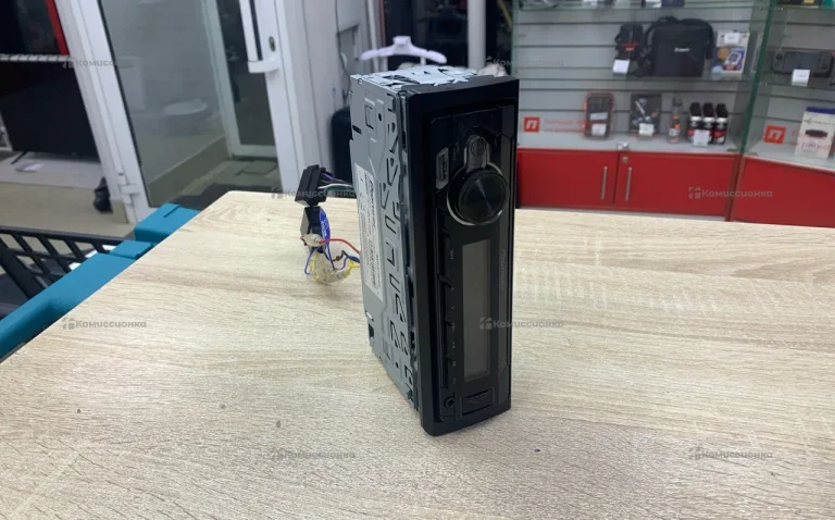 Автомагнитола  pioneer mvh-s110obg