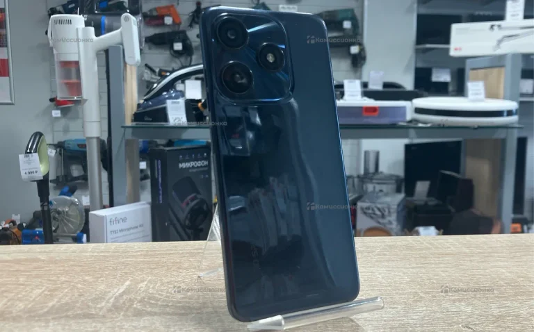 Tecno Spark 10C 4/64 ГБ