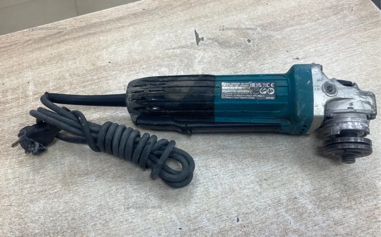 УШМ makita GA5034