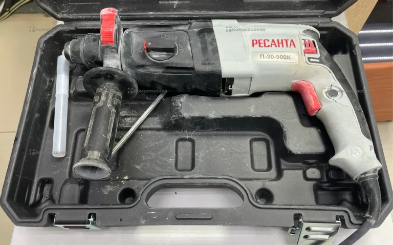 Перфоратор Ресанта П-30-900К