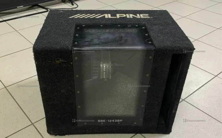 Сабвуфер  alpain