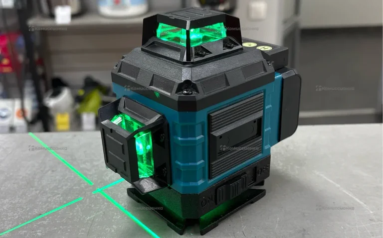 Лазерный уровень Makita реплика 16D