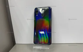 Samsung Galaxy A40 4/64 ГБ
