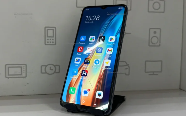 Tecno Spark 10C 4/64 ГБ