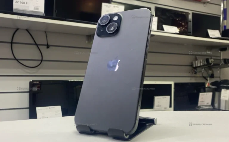 Apple iPhone 15 6/256 ГБ
