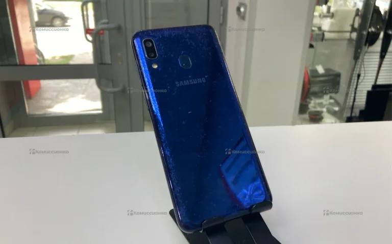 Samsung A20 2/32Gb