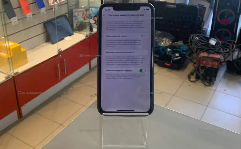 Apple iPhone 11 4/128 ГБ