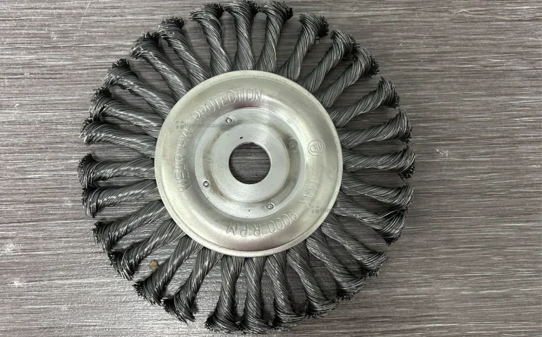 Щетка дисковая Metal standard