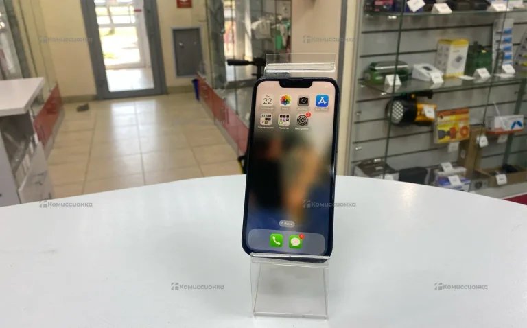 Apple iPhone 13 4/128 ГБ