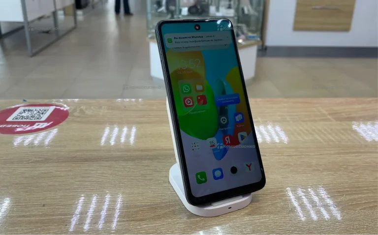 Tecno Spark 20C 4/128 ГБ