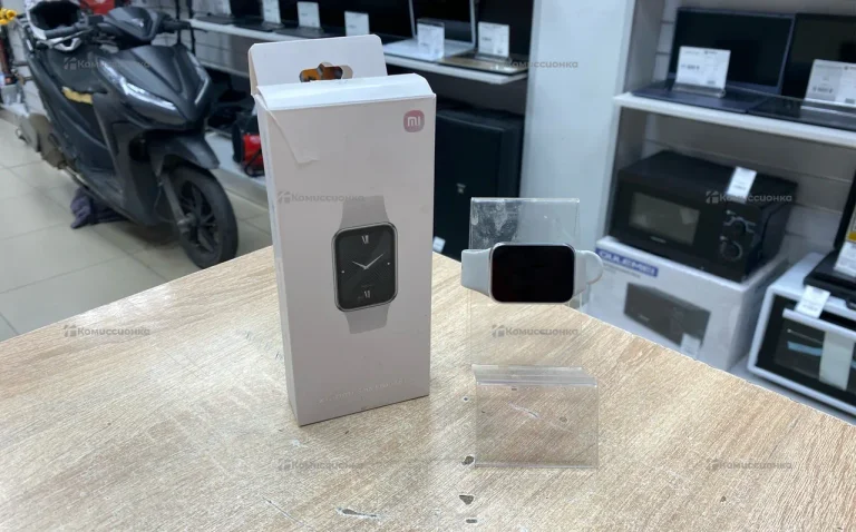 Часы Xiaomi Smart Band 8 Pro
