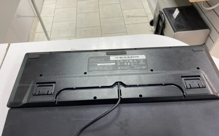 Клавиатура  razer ornata v3 z