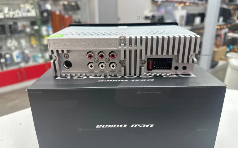 Автомагнитола Deaf Bonce